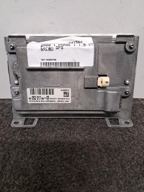 Image Ecran GPS - PEUGEOT 2008 1
