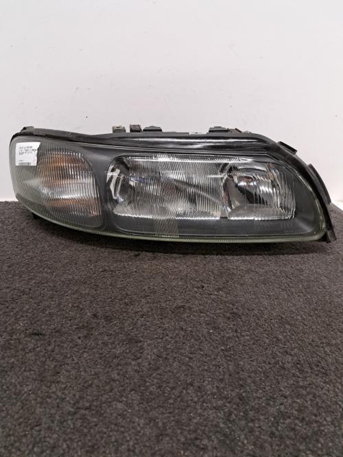 Image Optique avant principal droit (feux)(phare) - VOLVO V 70 1