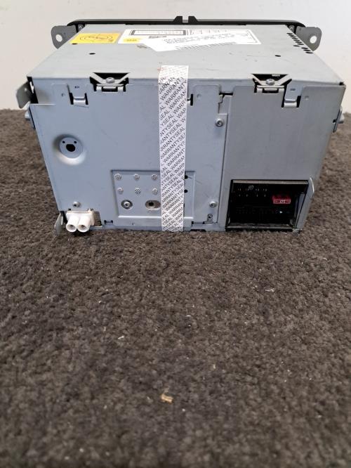 Image Autoradio d'origine - VOLKSWAGEN TOURAN 1