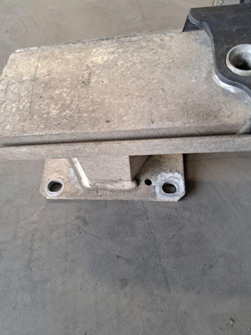 Image Renfort pare choc avant (traverse) - CITROEN C4 1