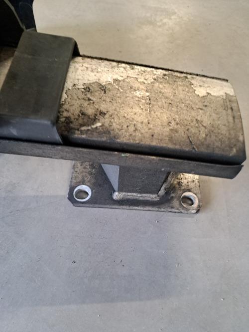 Image Renfort pare choc avant (traverse) - CITROEN C4 1