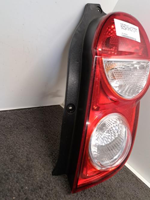 Image Feu arriere principal droit (feux) - CHEVROLET SPARK