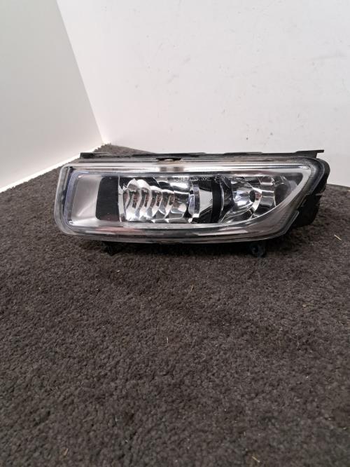 Image Anti brouillard gauche (feux) - VOLKSWAGEN POLO 5