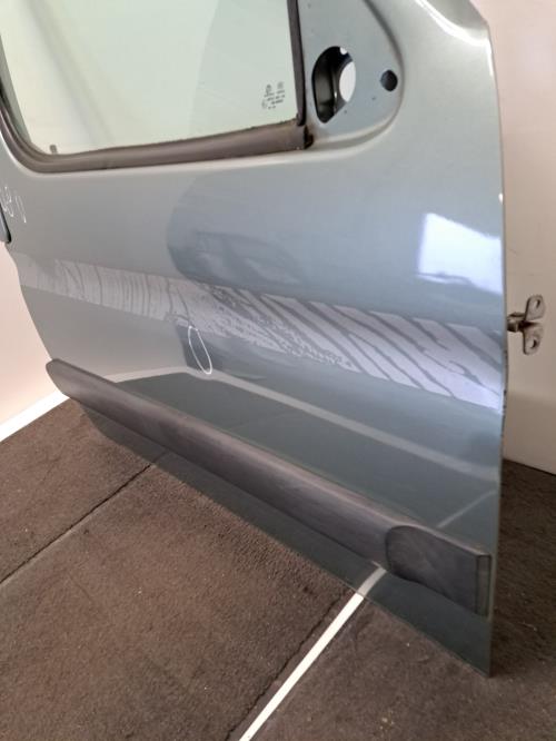 Image Porte avant droit - PEUGEOT PARTNER 1