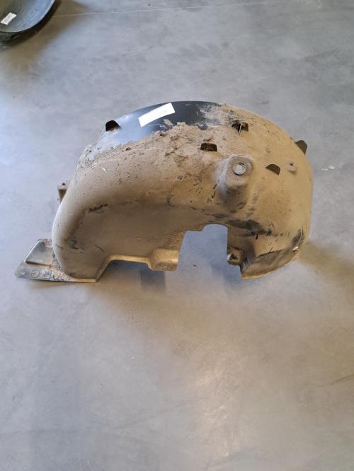 Image Pare boue arriere gauche - PEUGEOT 208 1