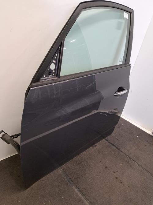 Image Porte avant gauche - HYUNDAI IX 20