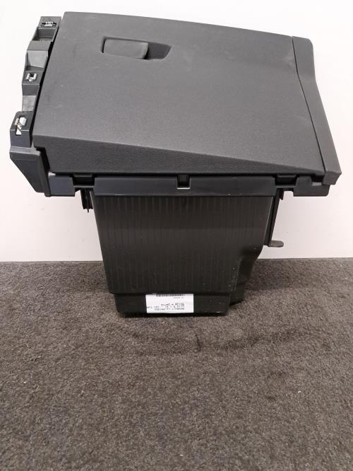 Image Boite a gants - RENAULT CLIO 5