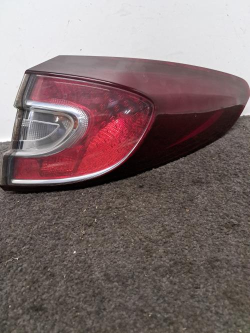 Image Feu arriere principal droit (feux) - RENAULT MEGANE 3