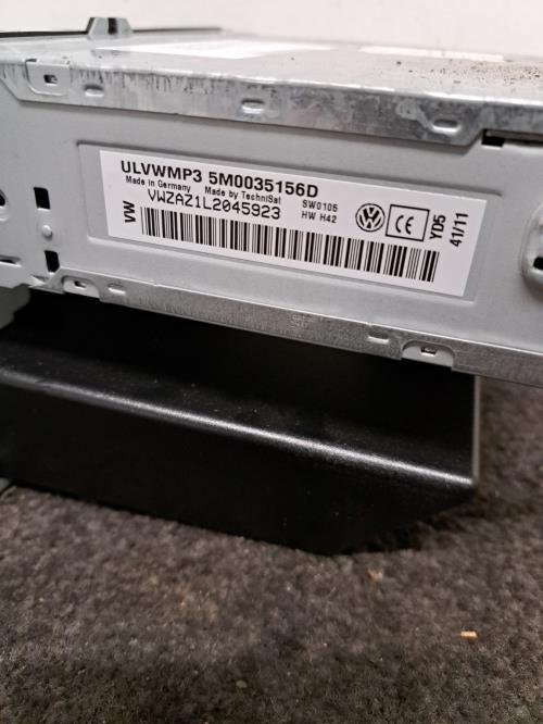 Image Autoradio d'origine - VOLKSWAGEN POLO 5