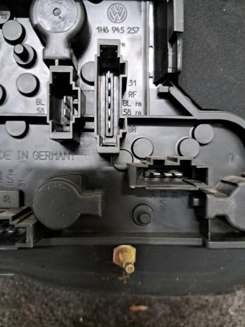 Image Feu arriere principal gauche (feux) - VOLKSWAGEN GOLF 3