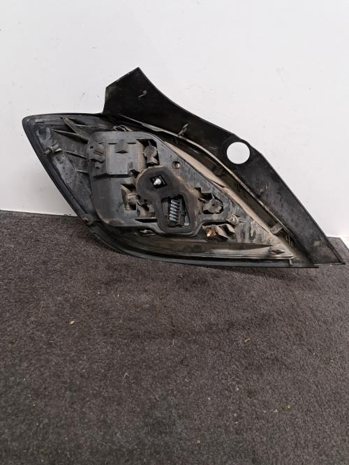 Image Feu arriere principal droit (feux) - OPEL ASTRA H