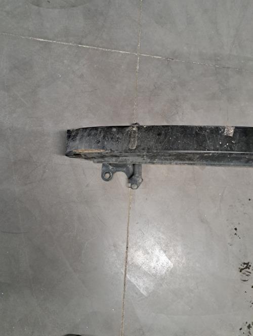 Image Renfort pare choc avant (traverse) - VOLKSWAGEN FOX