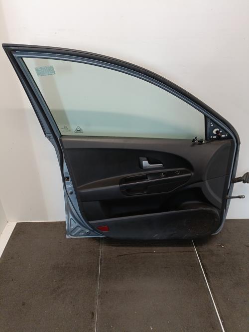 Image Porte avant gauche - KIA CEE-D 1