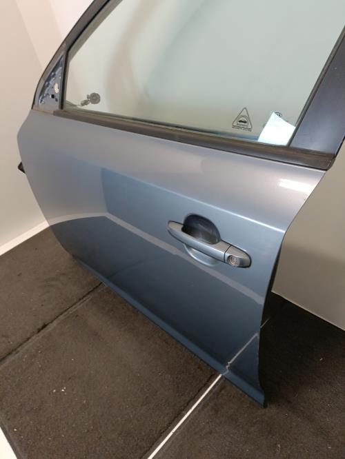 Image Porte avant gauche - KIA CEE-D 1