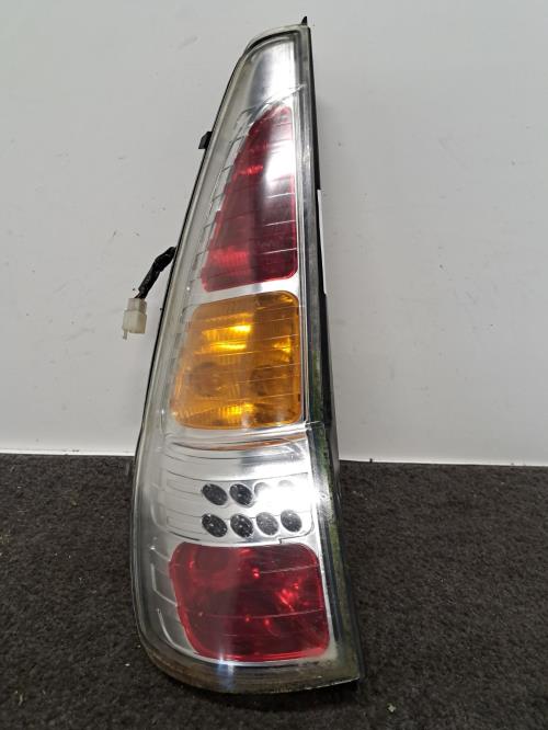 Image Feu arriere principal gauche (feux) - MICROCAR M.GO