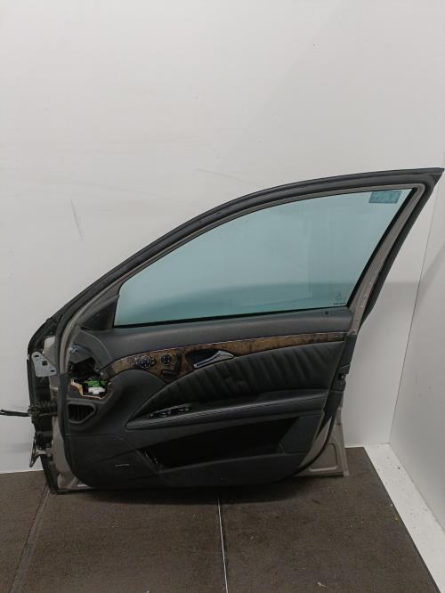 Image Porte avant droit - MERCEDES CLASSE E 211