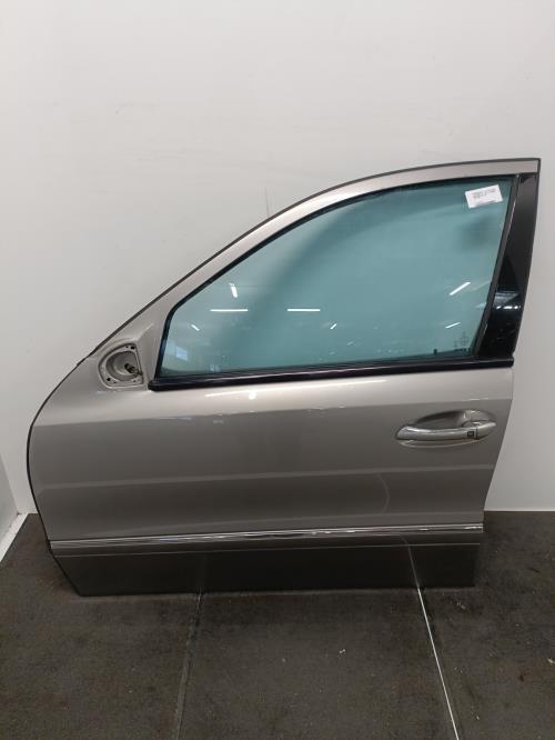 Image Porte avant gauche - MERCEDES CLASSE E 211