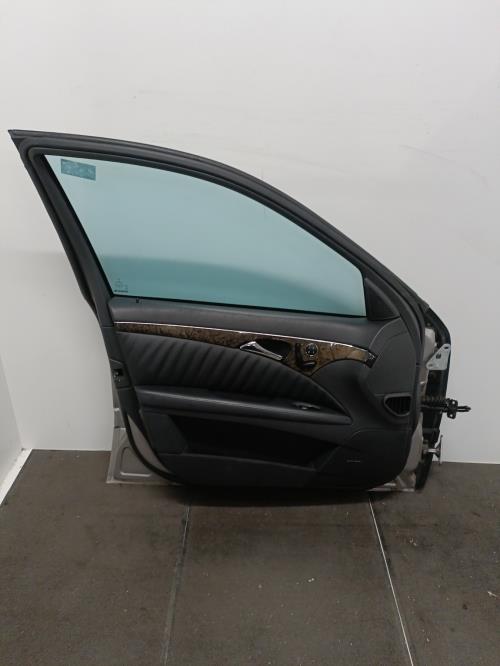 Image Porte avant gauche - MERCEDES CLASSE E 211