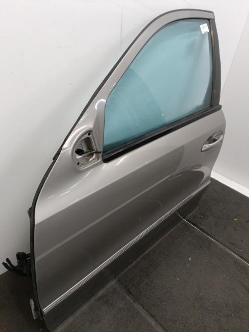 Image Porte avant gauche - MERCEDES CLASSE E 211