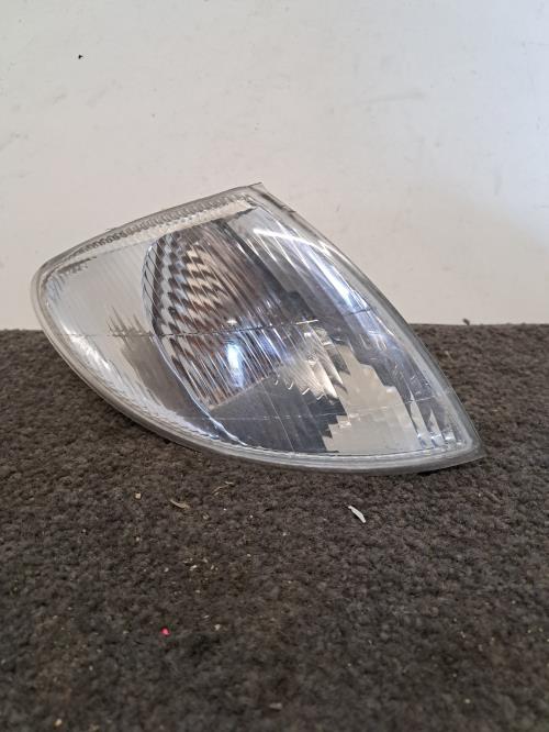 Image Optique avant secondaire droit (feux)(clignotant) - RENAULT SCENIC 1