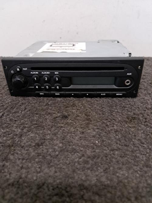 Image Autoradio d'origine - DACIA SANDERO 1