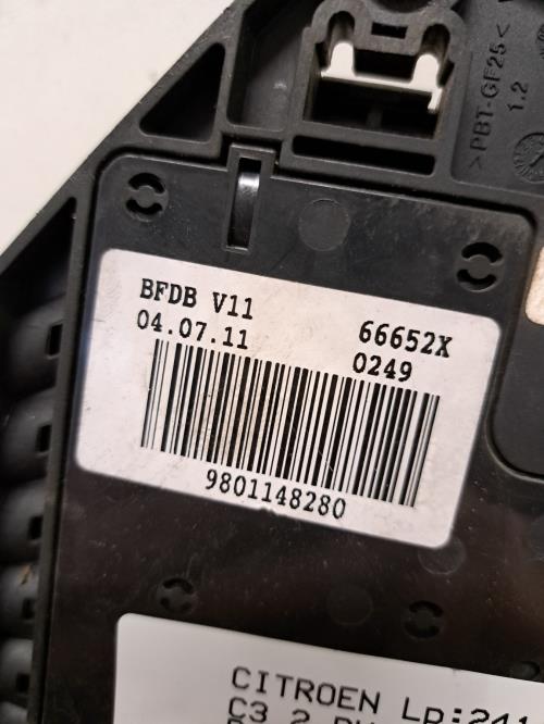 Image Porte fusible - CITROEN C3 2