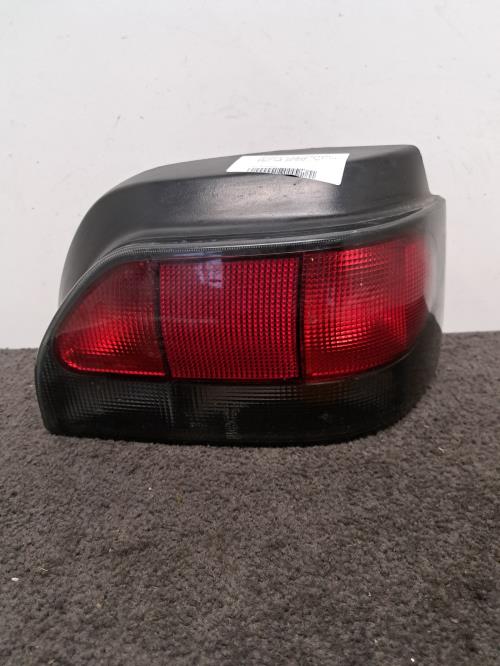 Image Feu arriere principal droit (feux) - RENAULT CLIO 1