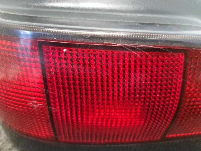 Image Feu arriere principal gauche (feux) - RENAULT CLIO 1