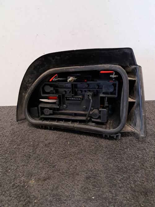 Image Feu arriere principal gauche (feux) - RENAULT CLIO 1