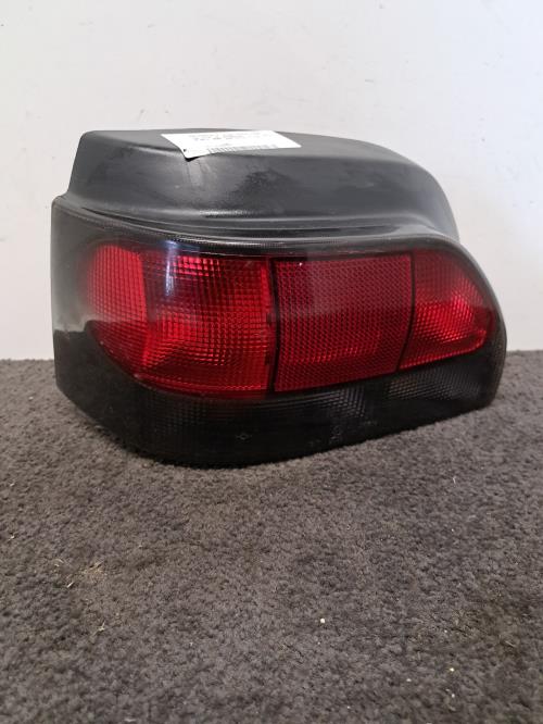 Image Feu arriere principal gauche (feux) - RENAULT CLIO 1