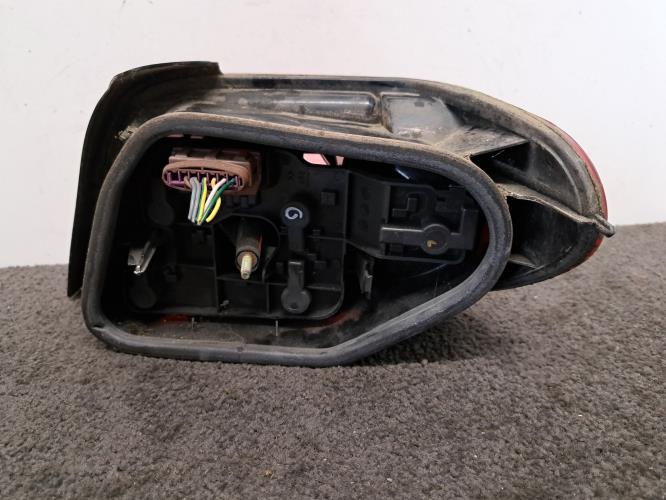 Image Feu arriere principal gauche (feux) - CITROEN XSARA