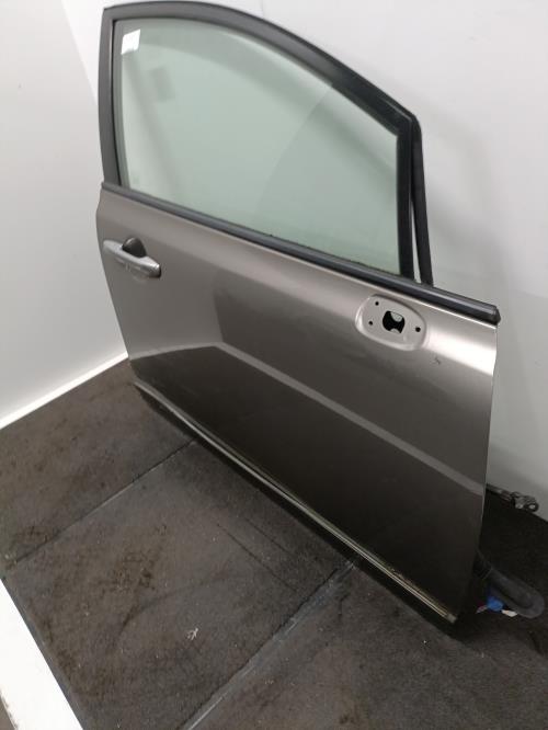 Image Porte avant droit - HONDA CIVIC 8