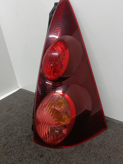 Image Feu arriere principal droit (feux) - PEUGEOT 107