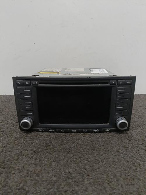 Image Autoradio d'origine - VOLKSWAGEN TOUAREG 1