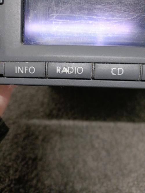 Image Autoradio d'origine - VOLKSWAGEN TOUAREG 1