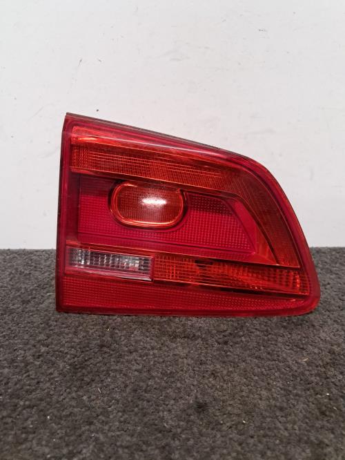 Image Feu arriere secondaire gauche (feux) - VOLKSWAGEN TOURAN 2