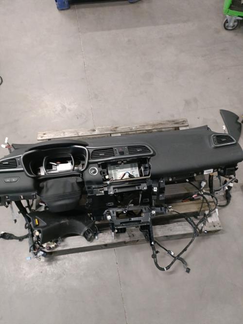 Image Planche de bord complete - RENAULT KADJAR