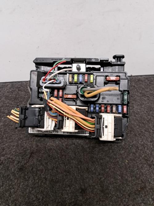 Image Porte fusible - PEUGEOT 207