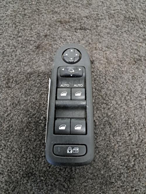 Image Interrupteur de leve vitre avant gauche - CITROEN C3 2
