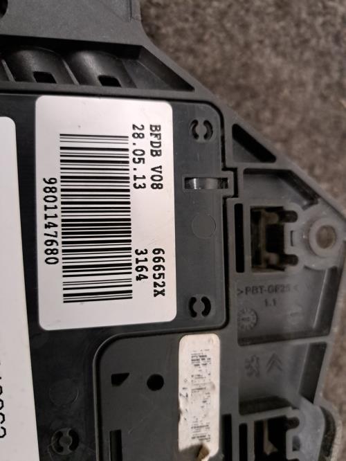 Image Porte fusible - CITROEN C3 2