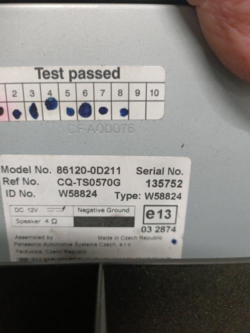 Image Autoradio d'origine - TOYOTA YARIS 2