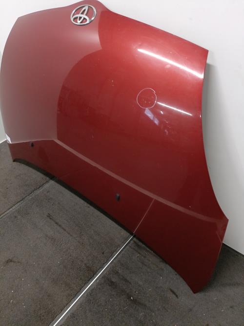 Image Capot - TOYOTA YARIS VERSO