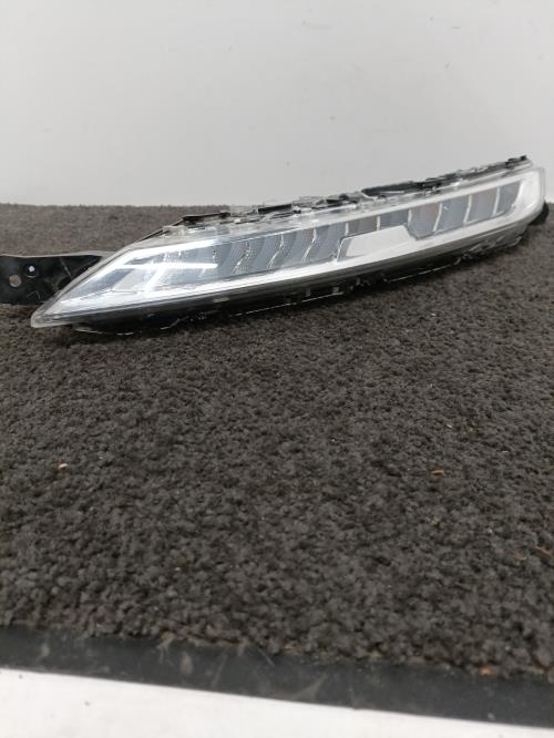 Image Feu diurne avant gauche - CITROEN C4 PICASSO 2