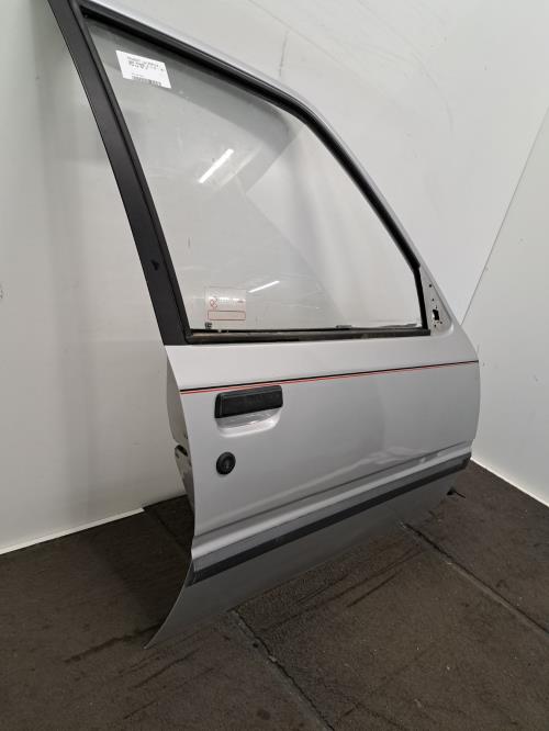 Image Porte avant droit - PEUGEOT 309