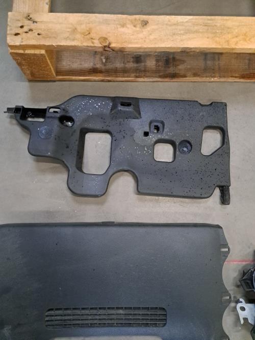 Image Planche de bord complete - TOYOTA COROLLA E21