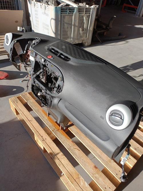 Image Planche de bord complete - RENAULT TWINGO 3