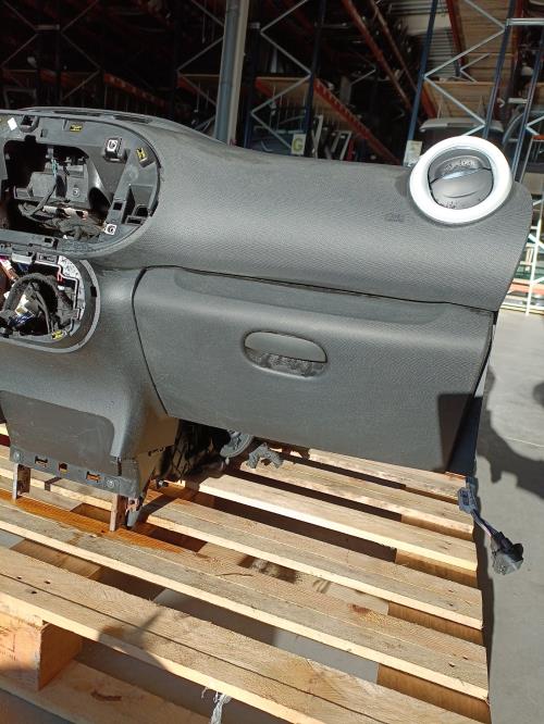 Image Planche de bord complete - RENAULT TWINGO 3