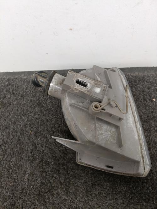 Image Optique avant secondaire gauche (feux)(clignotant) - PEUGEOT 205