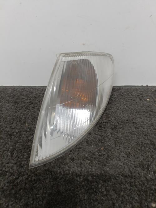 Image Optique avant secondaire gauche (feux)(clignotant) - RENAULT MEGANE 1