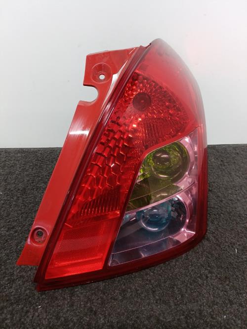 Image Feu arriere principal droit (feux) - SUZUKI SWIFT 3